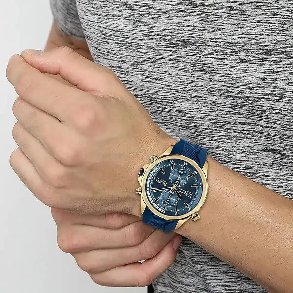 Hugo Boss Globetrotter Chronograph Blue Dial Blue Rubber Strap Watch – 1513822